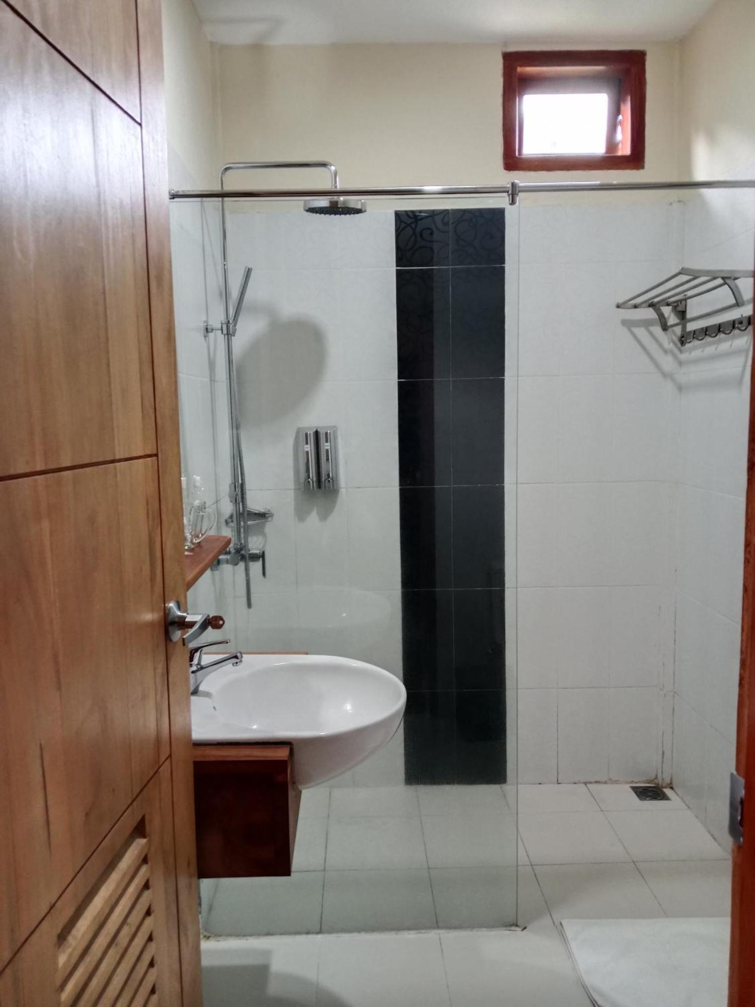 Spring Hill Hotel Рутенг Екстер'єр фото